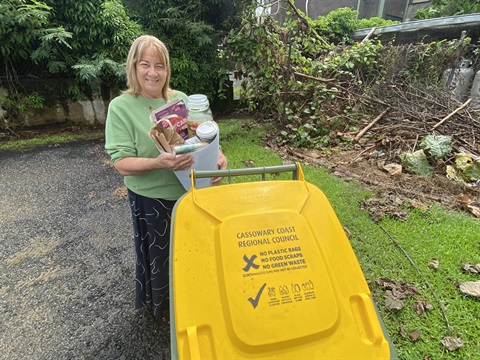 Councillor Jessop Ready to Recycle